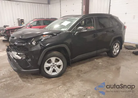 2020 Toyota Rav4 Xle z USA, uszkodzony, nr VIN 2T3P1RFV9LW114016